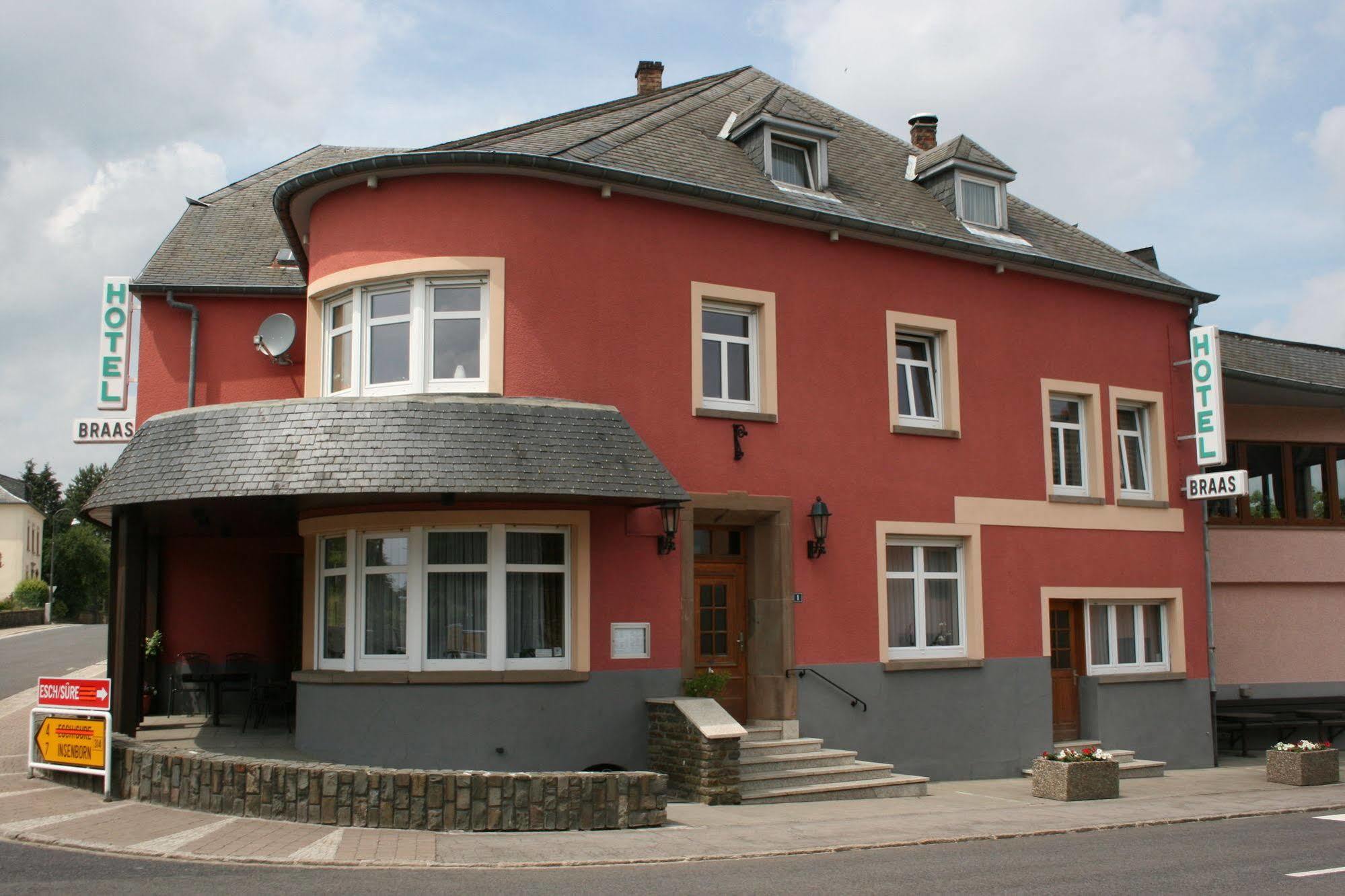 Hotel Restaurant Braas Эш-сюр-Сюр Экстерьер фото